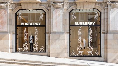 burberry avenida dos aliados porto fotos|Brodheim .